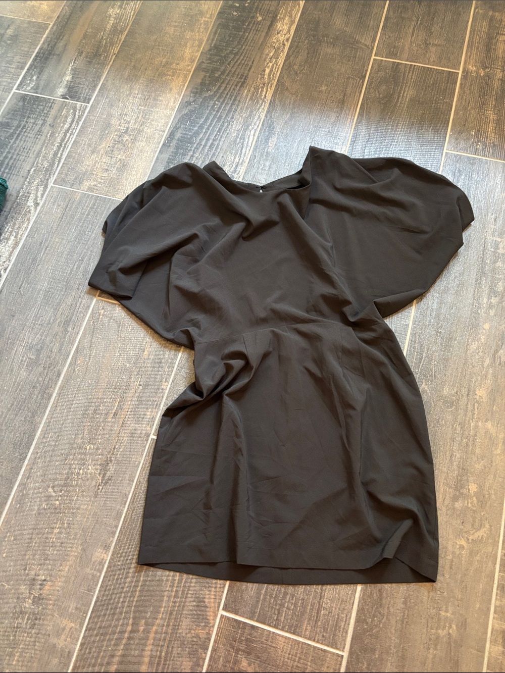 Nina Black Short V-Neck Mini Dress